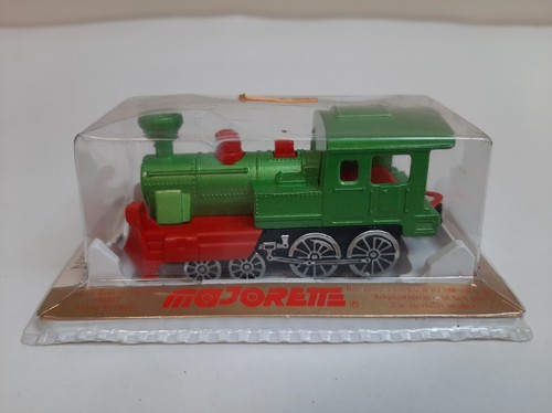 Ancienne locomotive train - ancienne, /