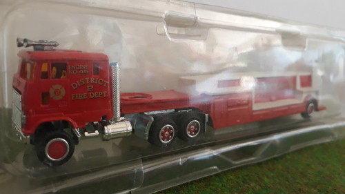 Camion semi remorque - camion, semi-remorque